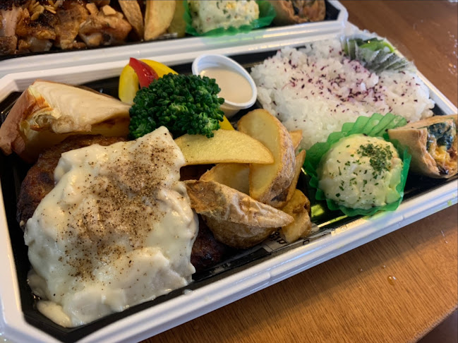 〒683-0815 鳥取県米子市東倉吉町５６