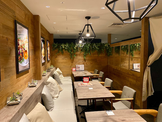 グー・フードホール - 飲食業