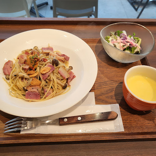 〒700-0903 岡山県岡山市北区幸町８−２０ AQUAテラス幸町 1階