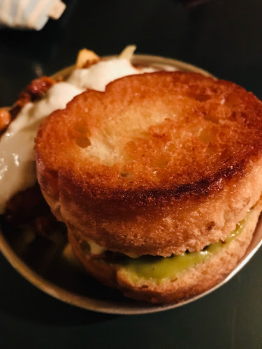 〒403-0004 山梨県富士吉田市下吉田３丁目１２−６７