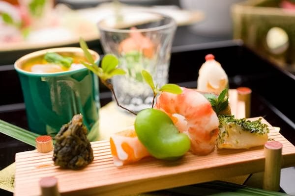 京料理 花咲 萬治郎 - 飲食業