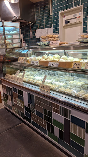 〒180-0004 東京都武蔵野市吉祥寺本町２丁目２１−１０