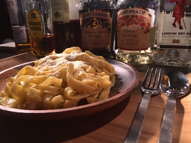 Comentarii opinii despre High Spirits Bar