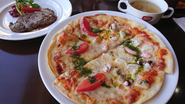 グリルカフェ リバーロック4