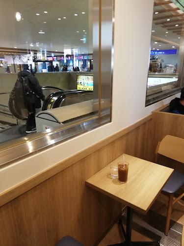 Opinii despre ドトールコーヒーショップ エキア北千住店 în 足立区 - 飲食業