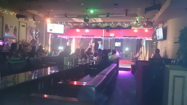 Opinii despre フィリピンパブ マドンナ în 石巻市 - 飲食業