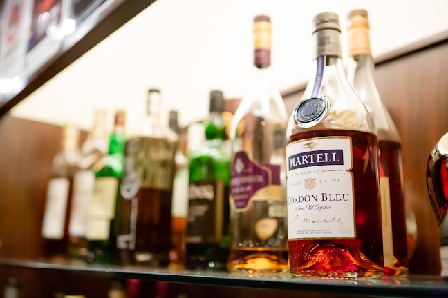 Opinii despre イーズバー în 沼津市 - 飲食業