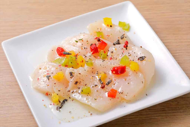 Opinii despre 焼鳥・串カツ&飲み放題 たま 駅前通り店 în 札幌市 - 飲食業