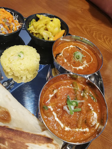 カトマンズダイニング旭川店 - 飲食業