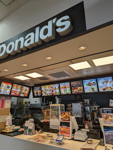 マクドナルド 掛川バロー店 - 飲食業