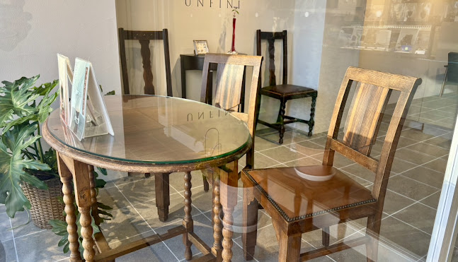 UNFINI（アンフィニ） - 飲食業