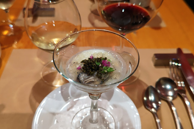 フランス料理 ワイズ - 飲食業