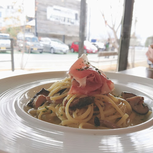 イルカリーナ - 飲食業