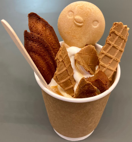 Opinii despre Unir ウニール 阪急うめだ店 în 大阪市 - 飲食業