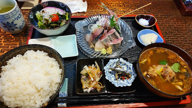 Opinii despre はま善いわし în 鎌倉市 - 飲食業