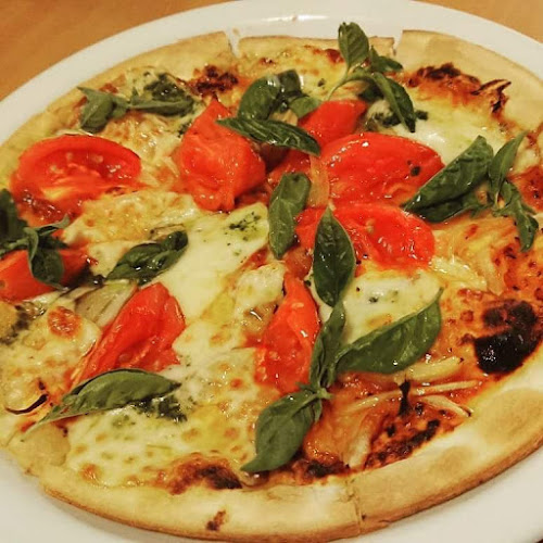 Opinii despre ルオント în 富山市 - 飲食業