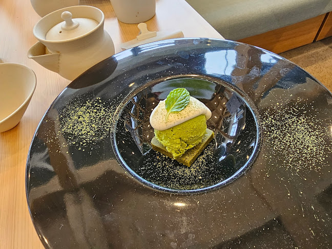 Sake Cafe にじみ - 飲食業