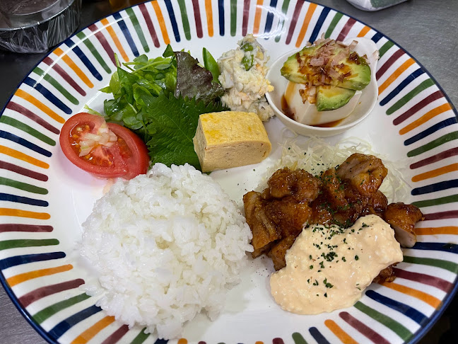 Opinii despre ポンジィ în 刈谷市 - 飲食業