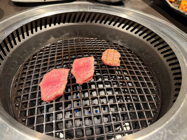 〒542-0083 大阪府大阪市中央区東心斎橋１丁目１５−２６