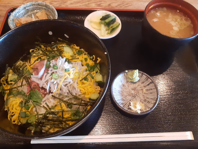 〒249-0006 神奈川県逗子市逗子１丁目８−３