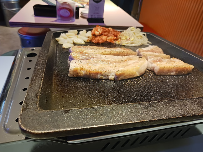 韓国屋台ハンサム渋谷店 - 飲食業