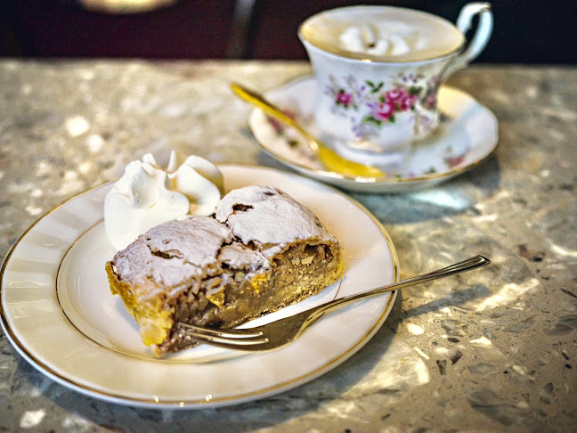 ウィーン菓子 シュトラウス - 青森市