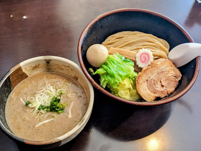 Comentarii opinii despre 三角屋 暖