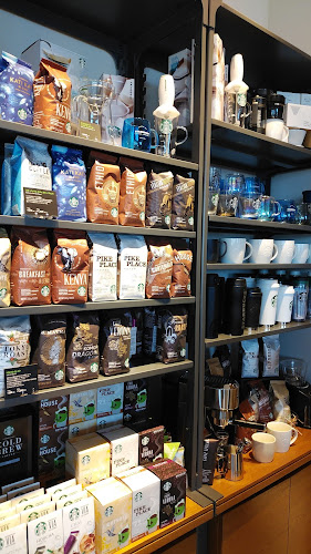 〒747-0054 山口県防府市開出西町２３−３