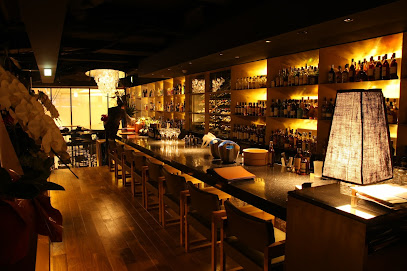 ザ ロング バー