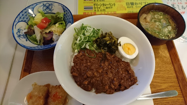 〒612-8058 京都府京都市伏見区風呂屋町２６０−２