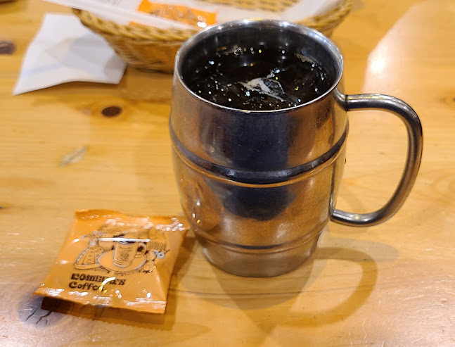 コメダ珈琲店 エスカ店