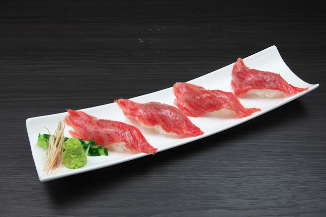 ぴこぴこ精肉店 レインボー通り - 高松市