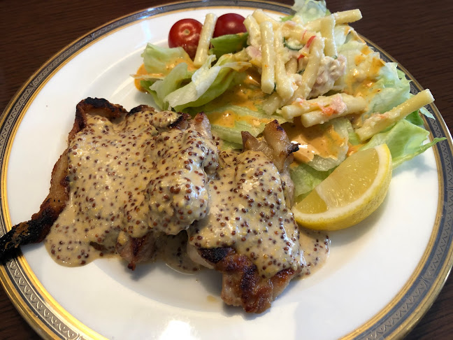 Cafe Bar & Lunch Box Smile - 飲食業