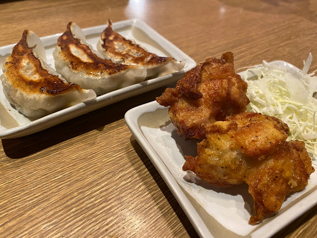 〒522-0009 滋賀県彦根市外町１１２−１