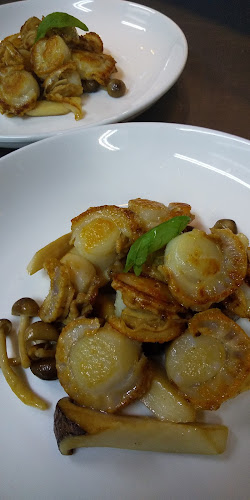 Opinii despre フルール・エピ în 堺市 - 飲食業