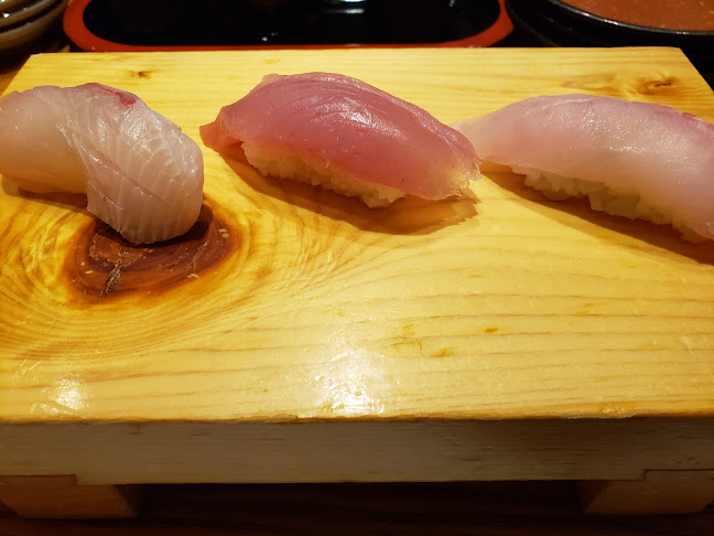 Comentarii opinii despre 炉端焼き 家富良