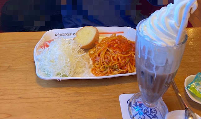 Opinii despre 珈琲所 コメダ珈琲店 富山掛尾店 în 富山市 - 飲食業