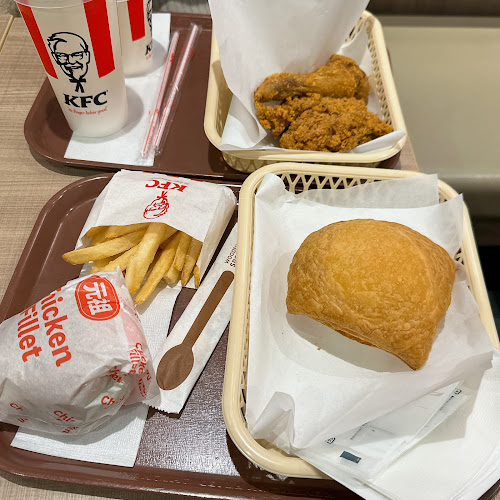 Comentarii opinii despre ケンタッキーフライドチキン金城店