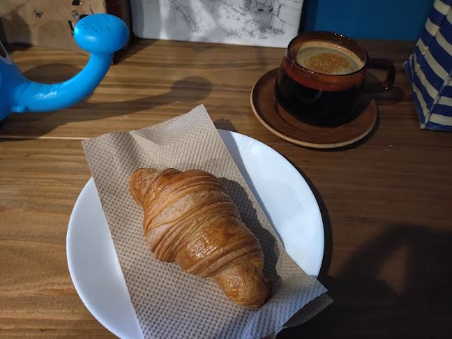 Opinii despre piccoro coffee în 宇部市 - 飲食業