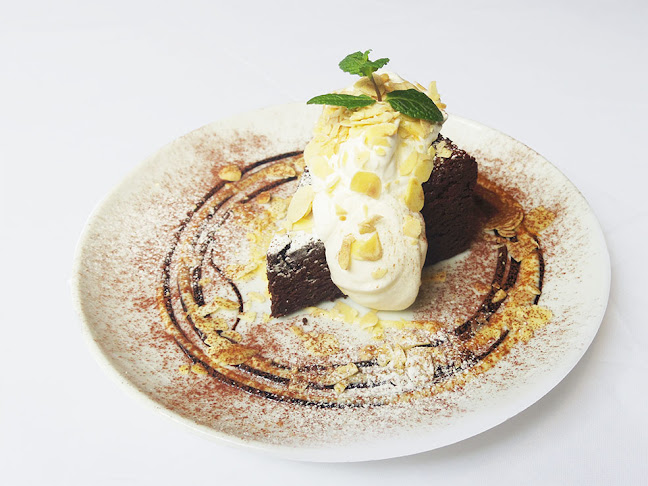 cafe太陽ノ塔 NAMBA CITY