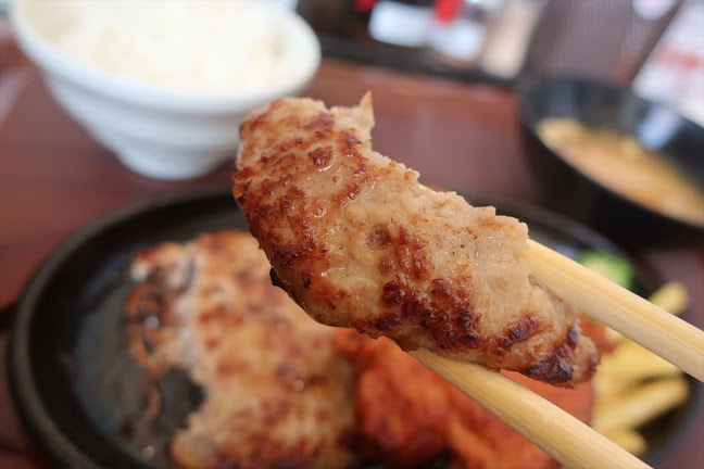 ファイヤーバーグ 北郷3条環状通り店 - 飲食業