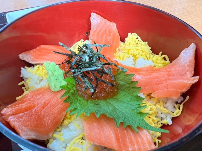 Opinii despre フードコート キネマ館 în 網走市 - 飲食業