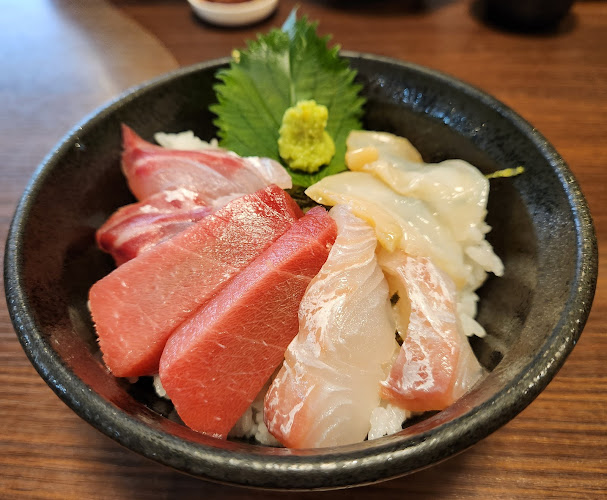 〒272-0023 千葉県市川市南八幡４丁目５−５ トニックコート本八幡