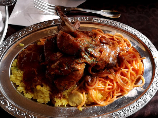 ツル茶ん 本店 - 飲食業