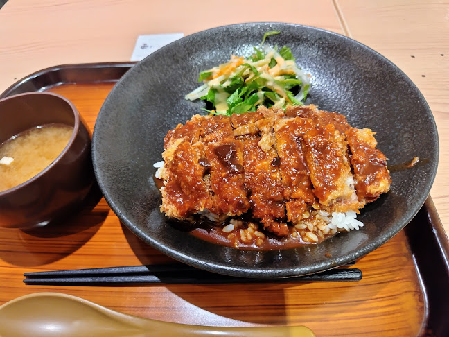 加古川かつめし亭