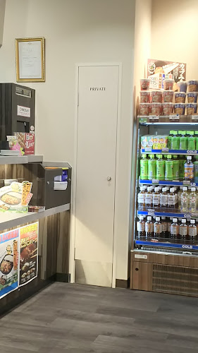 〒567-0888 大阪府茨木市駅前２丁目６−２４