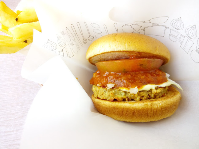 Opinii despre モスバーガー浜松天王店 în 浜松市 - 飲食業