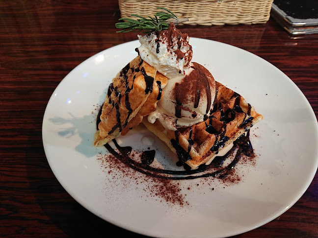 Comentarii opinii despre Cafe＊Rest＊Bar ドドド