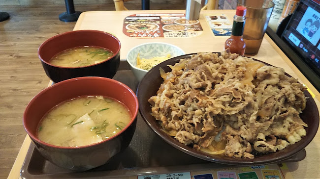 〒090-0016 北海道北見市大町２１−１