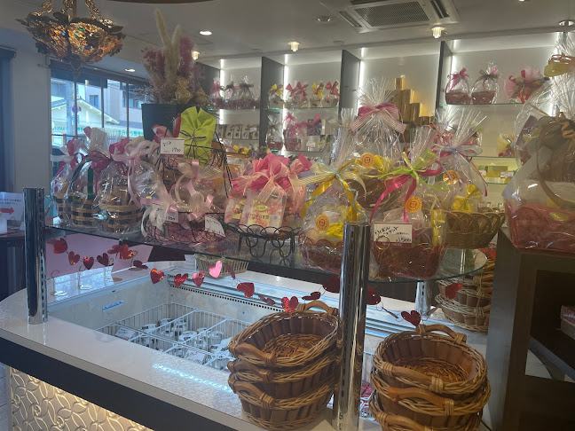 〒731-5125 広島県広島市佐伯区五日市駅前２丁目１１−１